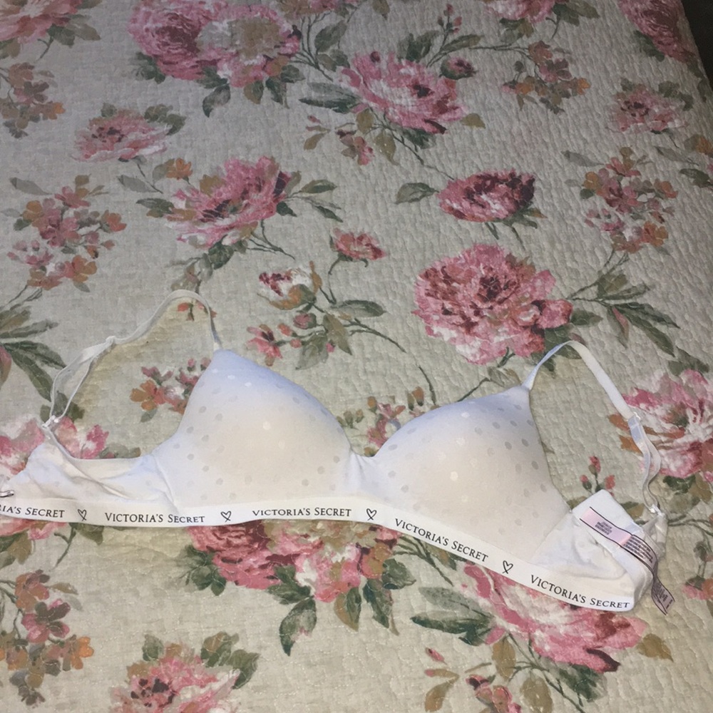 Victoria’s Secret bra